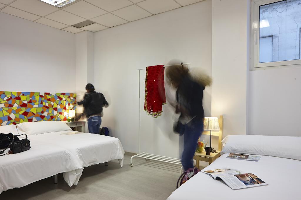 Pil Pil Hostel ビルバオ 部屋 写真